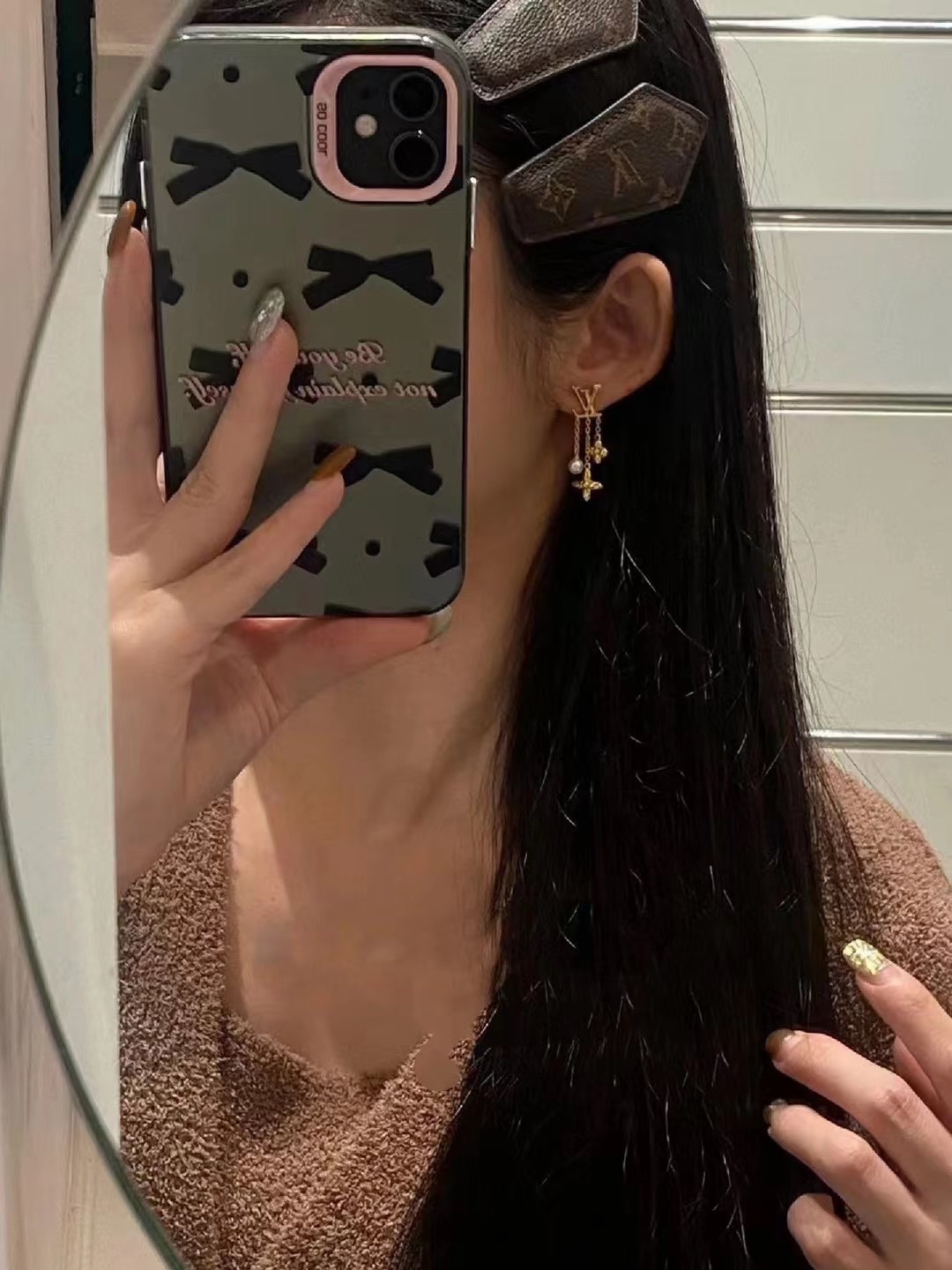 Louis Vuitton Gold Flower Pearl Tassel Earrings
