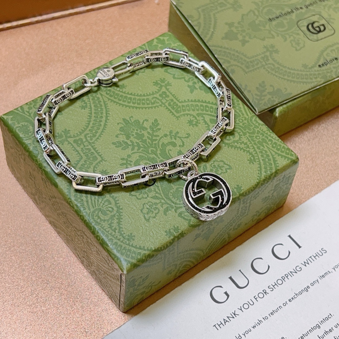 Gucci GG Vintage Bracelet