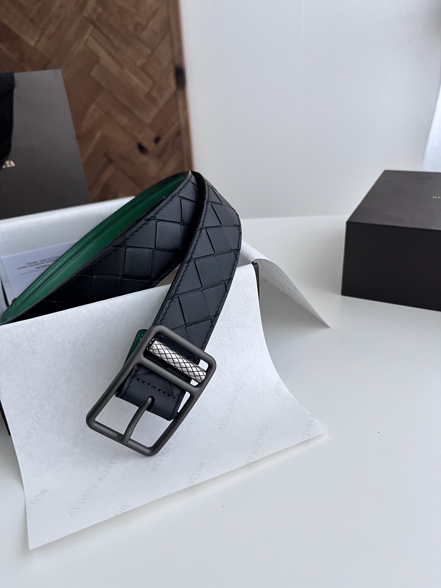 Bottega Veneta woven leather belt with rotating pin buckle, 3.5cm wide