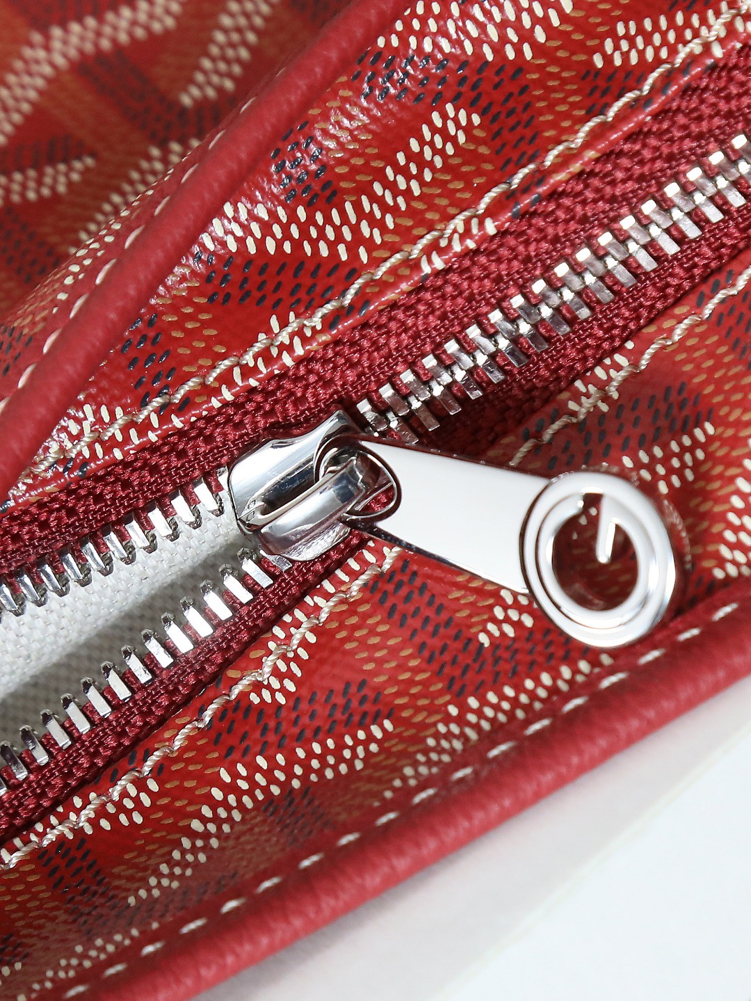 Goyard bohemian hobo 020223