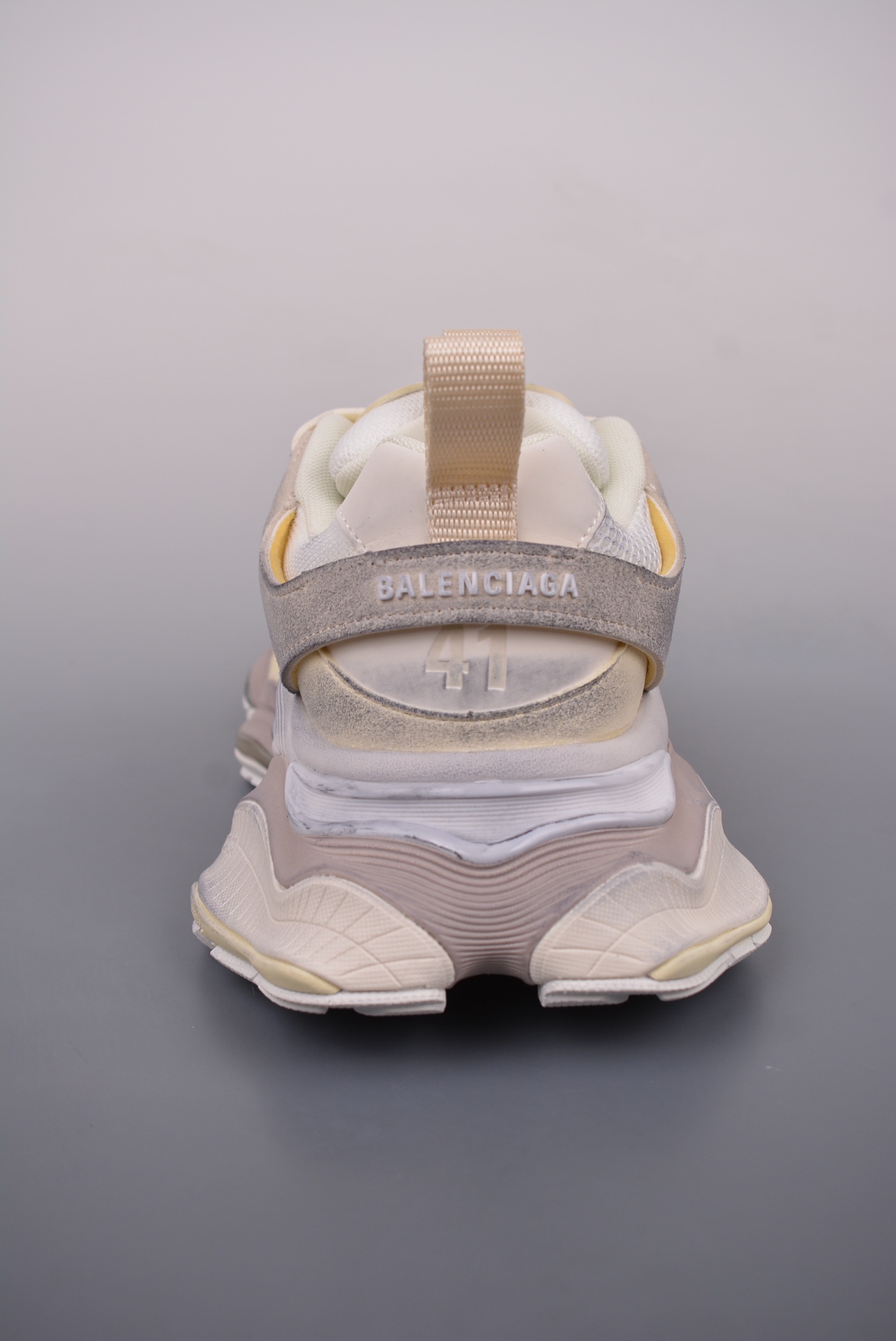 BALENCIAGA Cargo Sneaker 5XL Creamy White Distressed