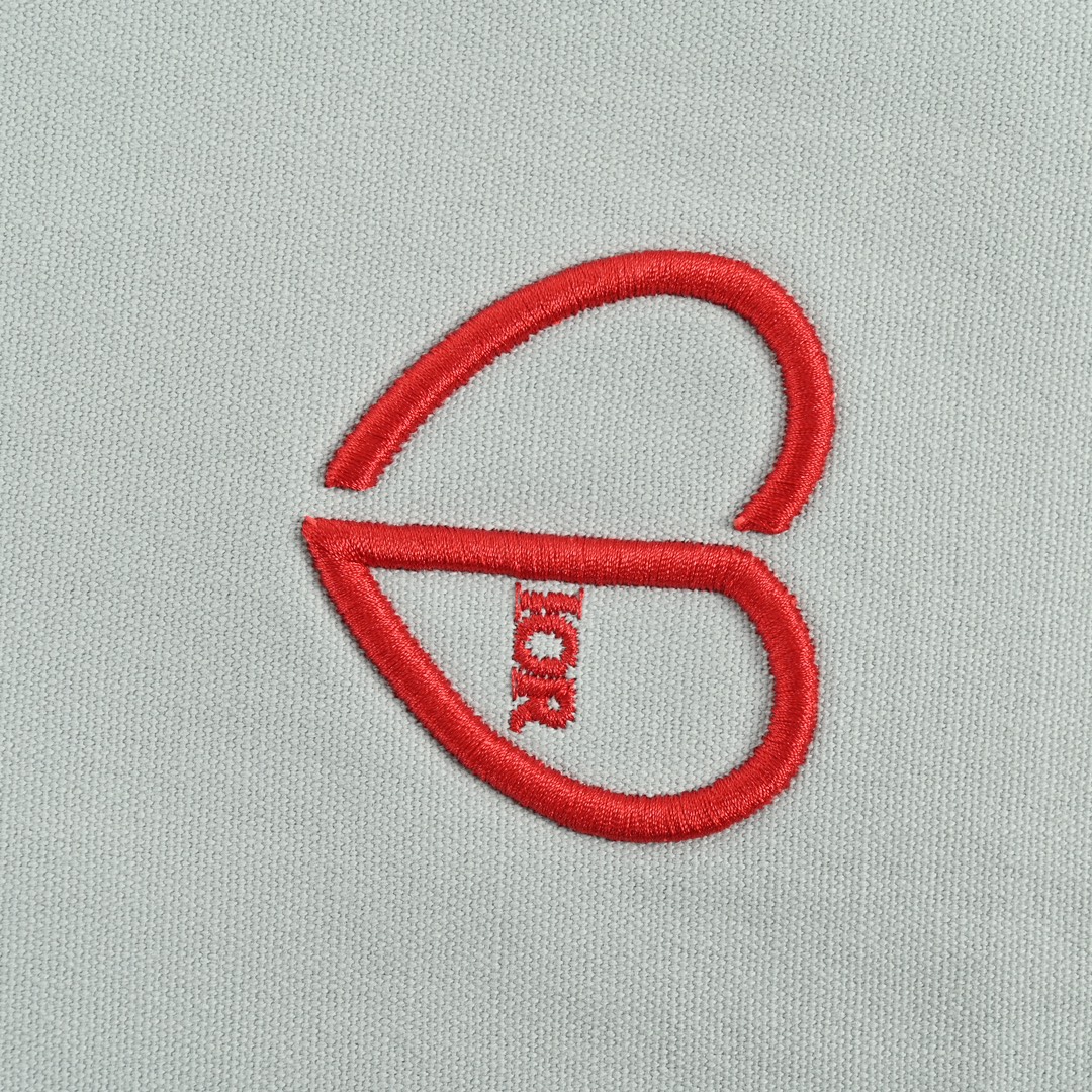 Dior 24ss heart embroidered shorts