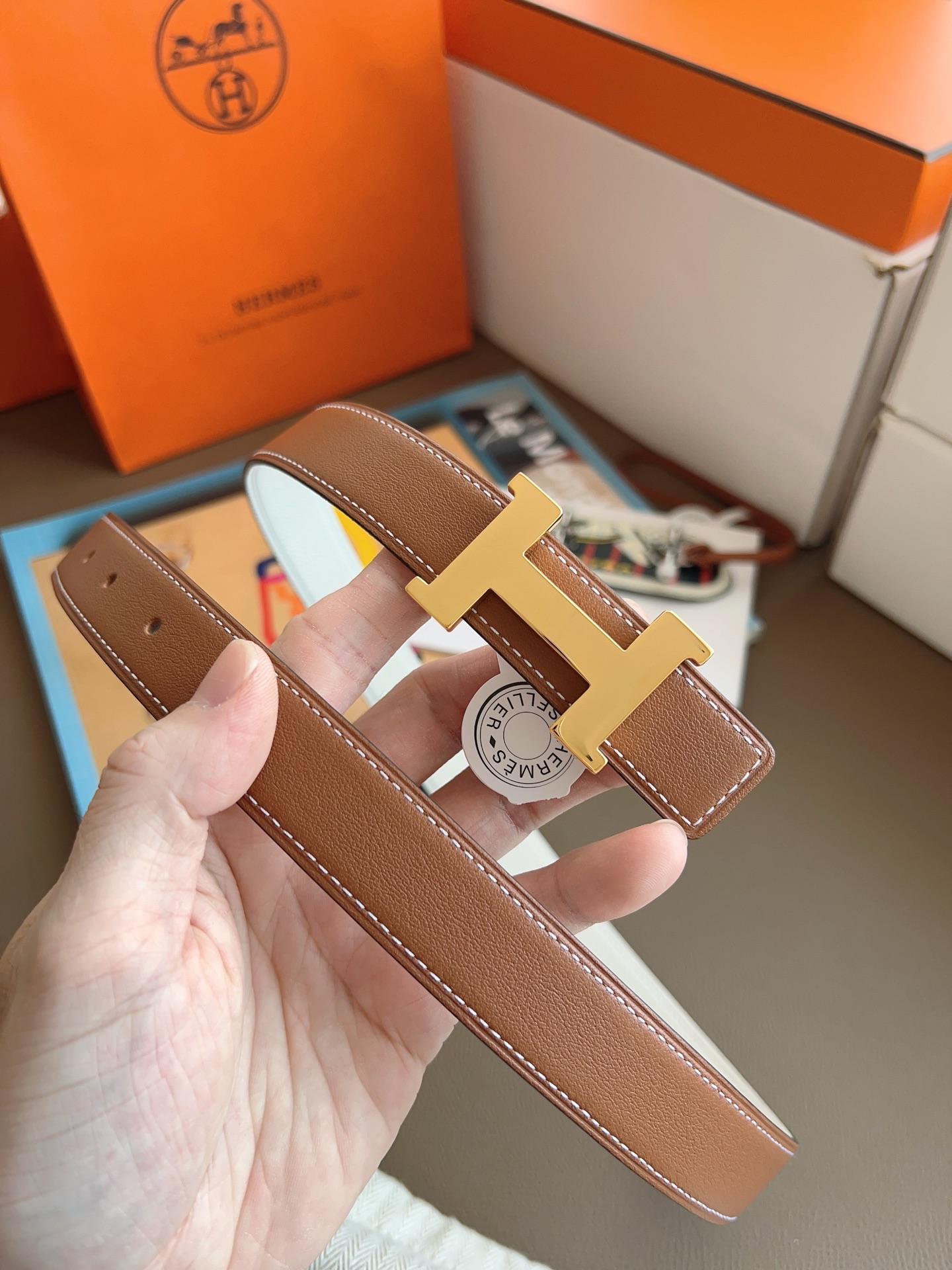 Hermès 2025 New Women's Double-Sided Belt 2.4cm Width