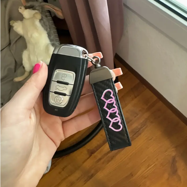 Leather Keyring  Buckle Hearts