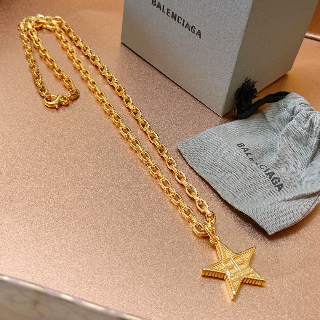 Balenciaga Gold Five-pointed Star Chain Necklace