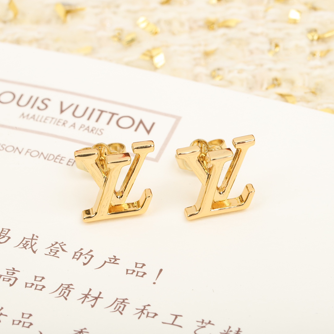 Louis Vuitton Smooth Earrings