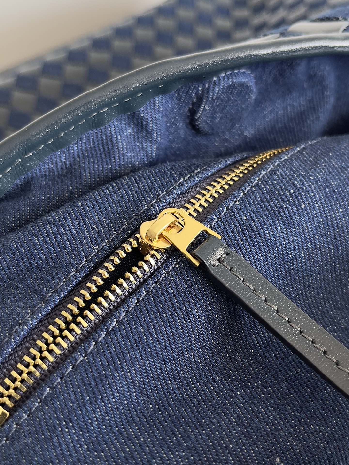 Bottega Veneta Large Hop Shoulder Bag 795949