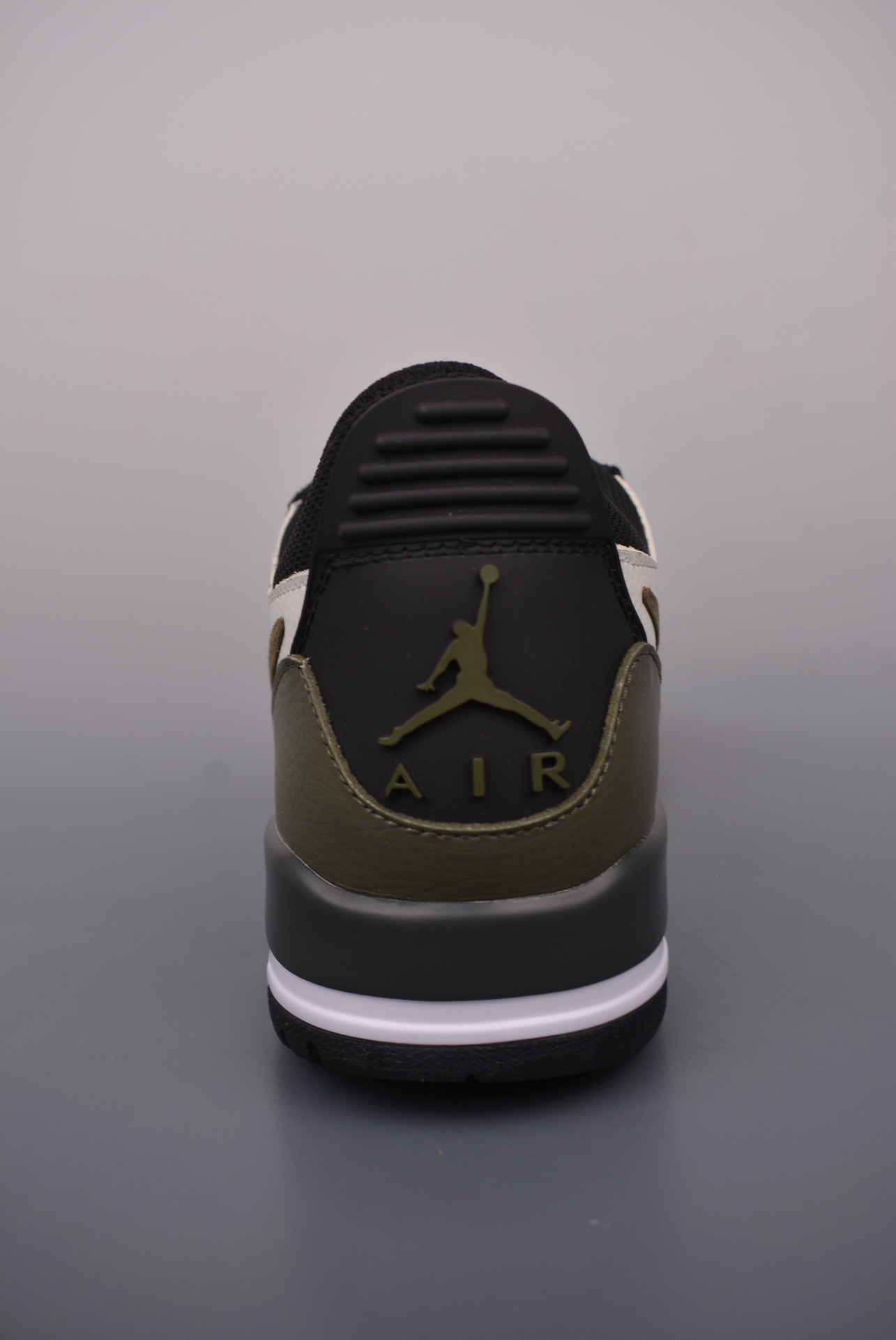 Air Jordan Legacy 312 Low Sail Medium Olive CD7069-120