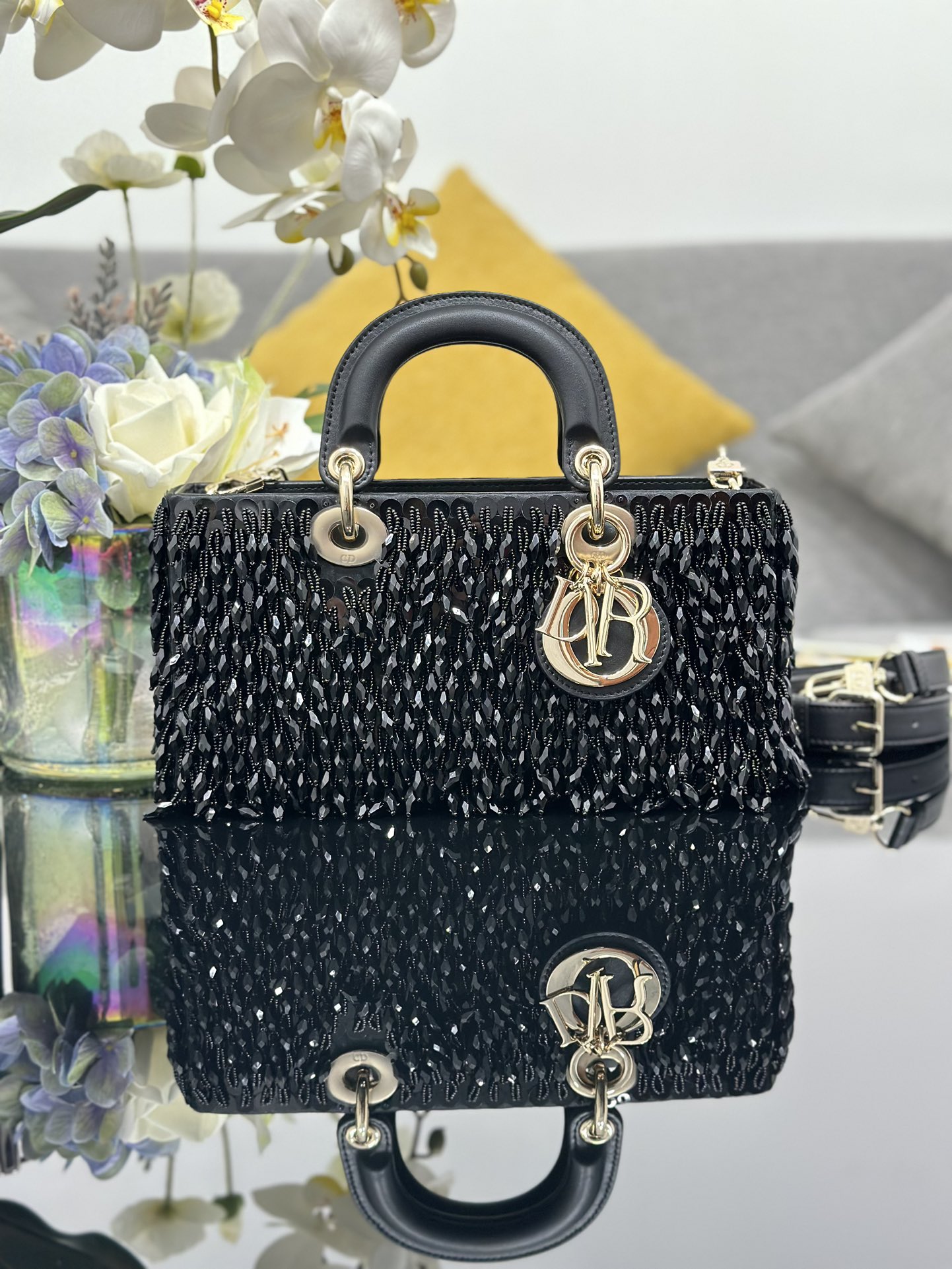Dior Lady D-Joy Medium Embroidered Tassel Black M0540