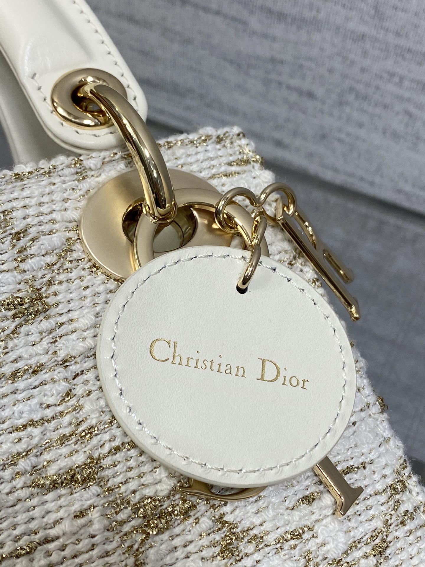 Dior Lady Limited Edition Three-grid Coarse Flower Embroidery Princess Diana Bag M0505