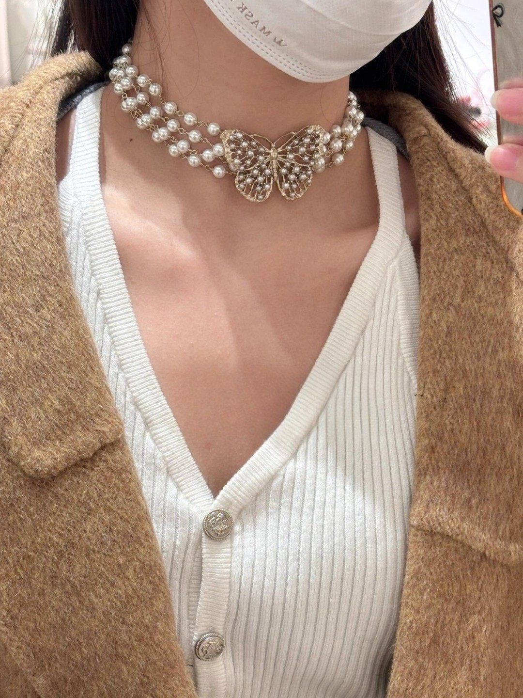 Dior 3-layer pearl hollow butterfly pearl necklace