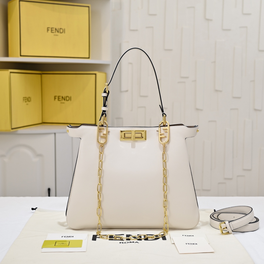 FENDI ekaboo Soft medium handbag 8801