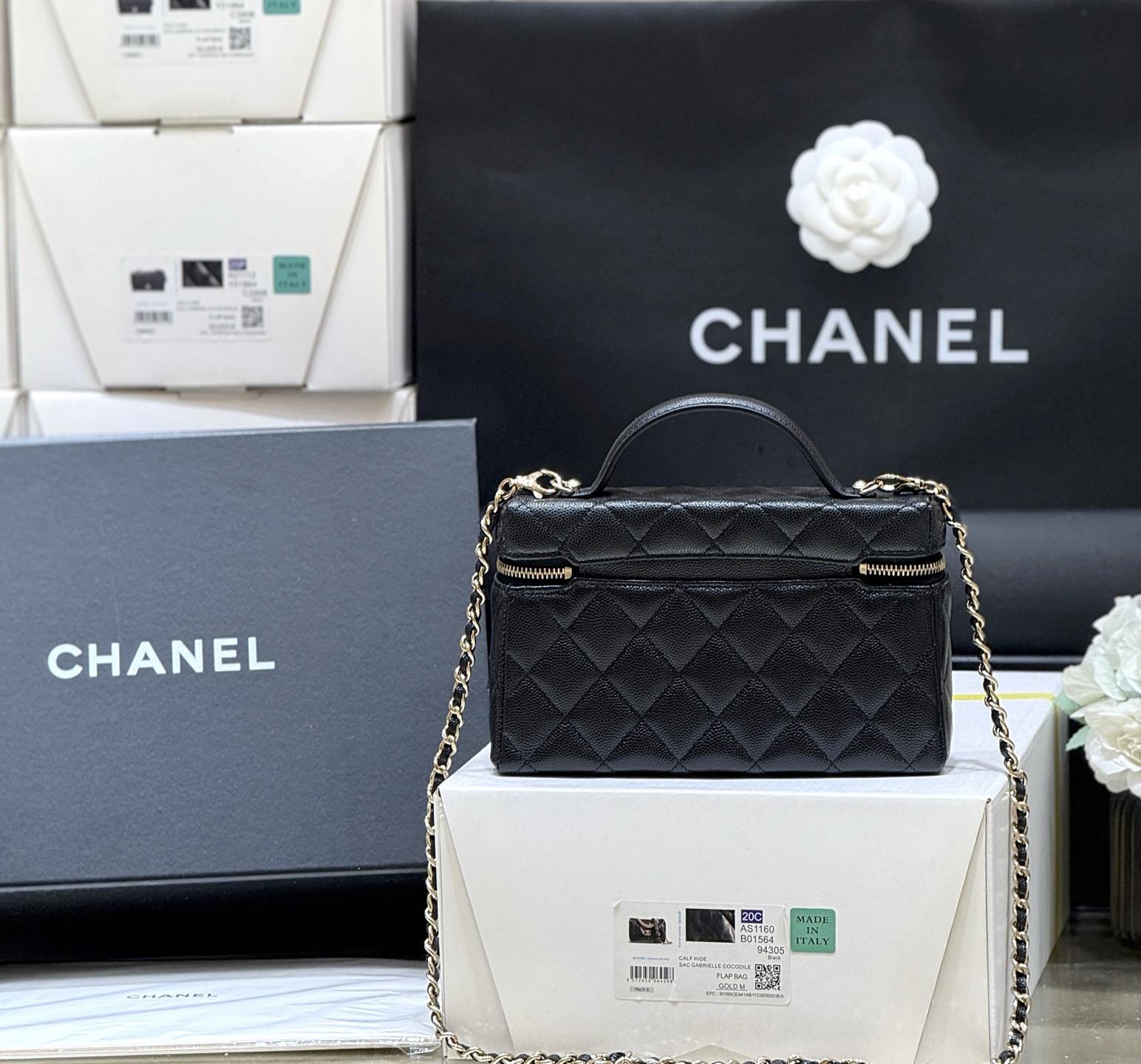 Chanel 25P Limited Edition Heart Diamond Bag AP4513 00108