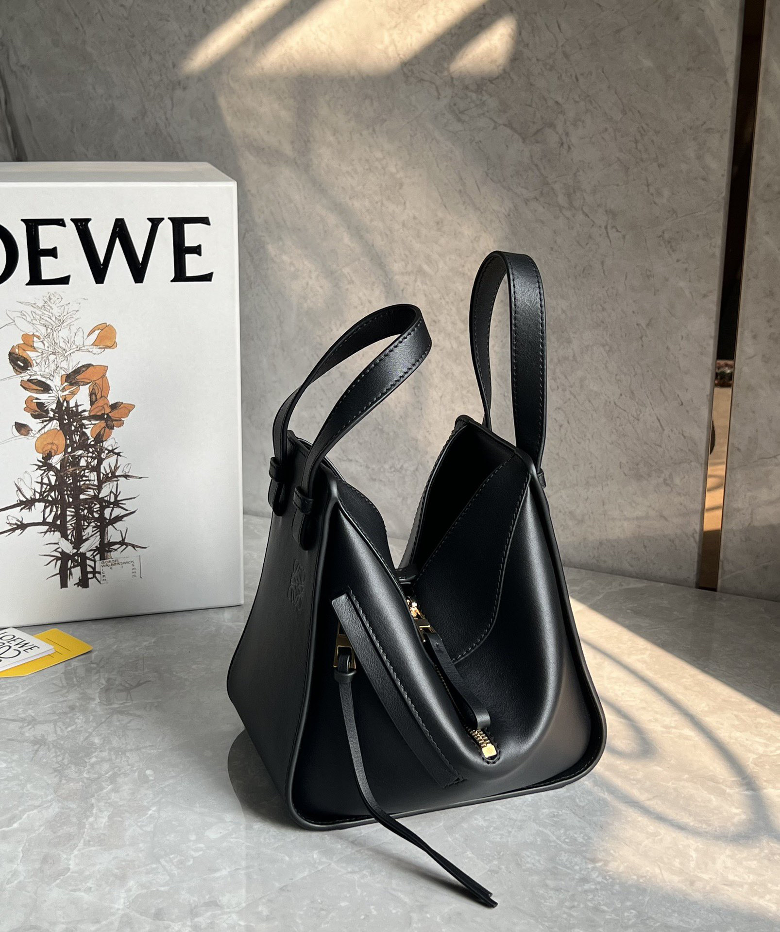 Loewe Hammock bag 0682