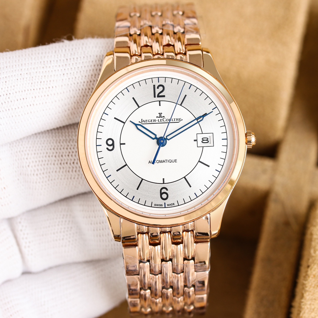 Jaeger-LeCoultre Master Ultra-Thin sector dial