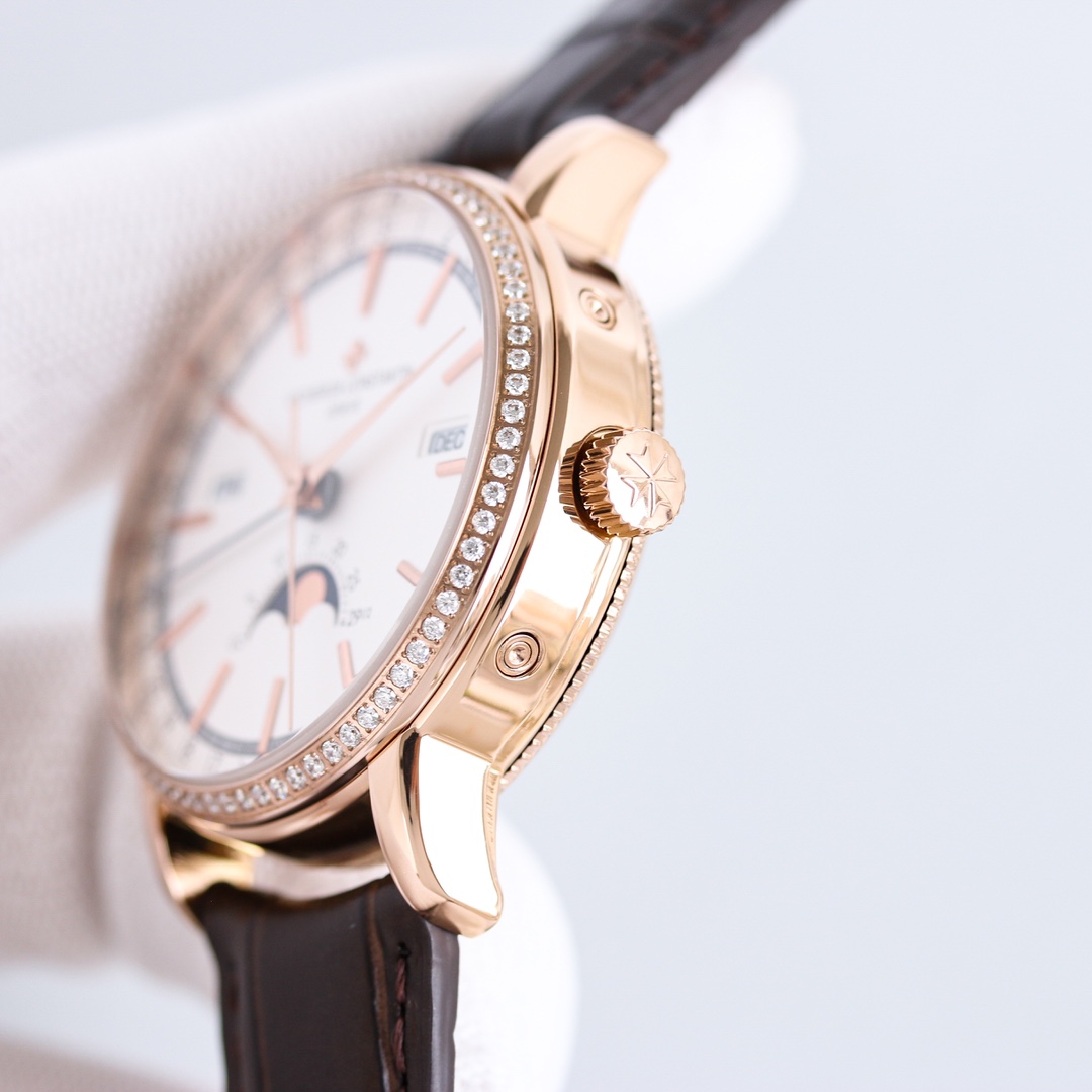 Tradition series complete calendar watch back diamond version 4010TO00RB344B740B345