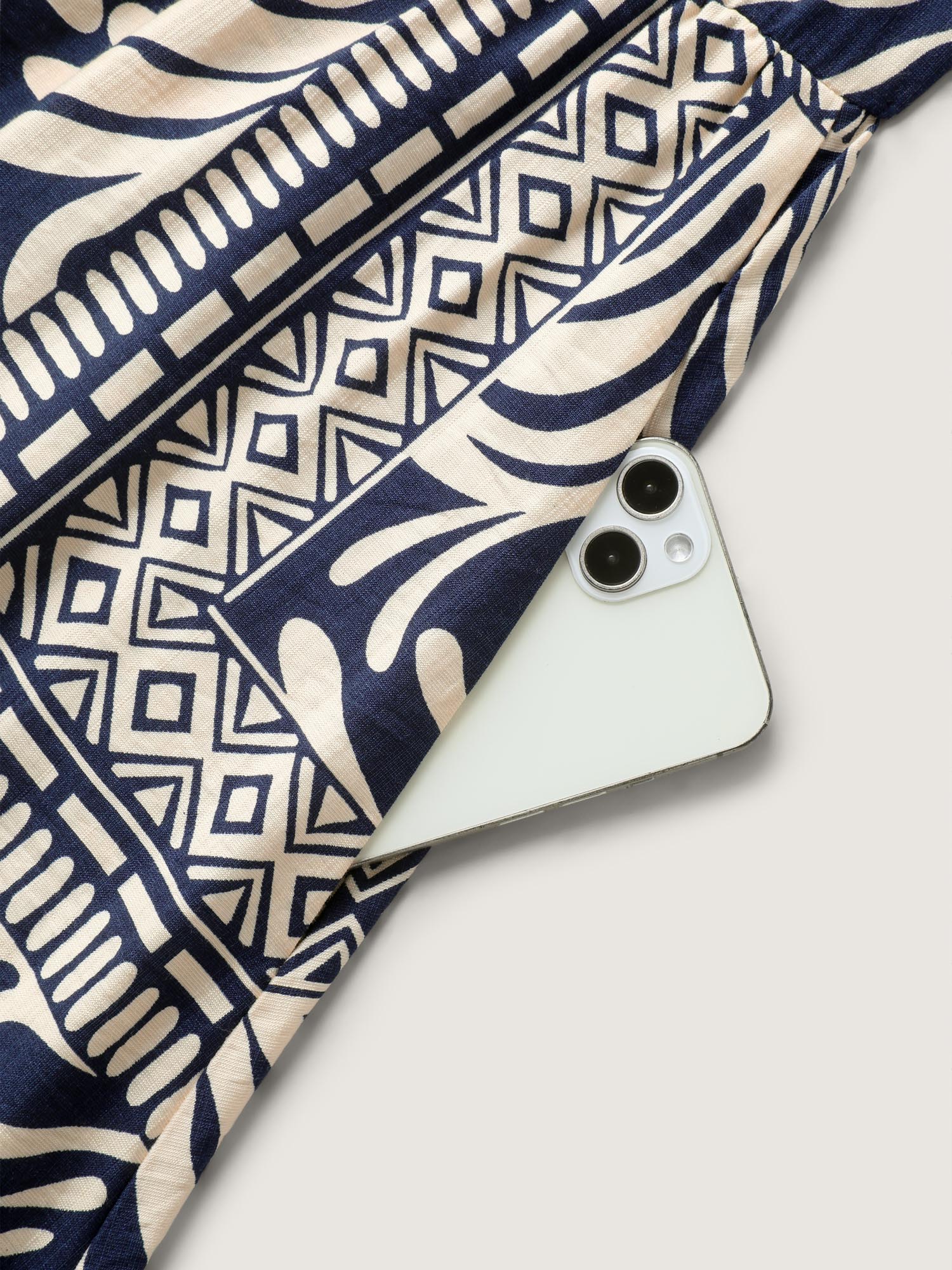 Geometric Collage Print Pockets Midi Dress