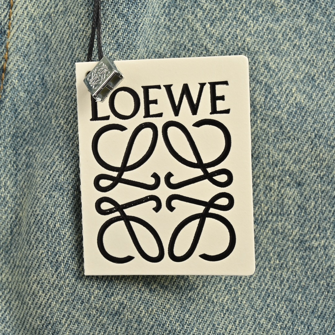 Loewe 24Fw solid color simple jeans
