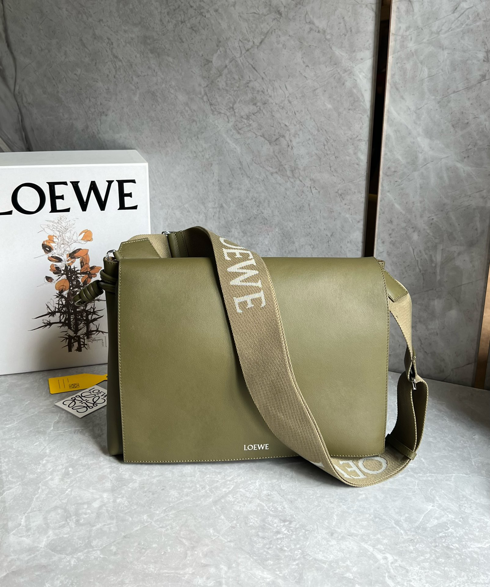 Loewe Flamenco satchel messenger bag 0901