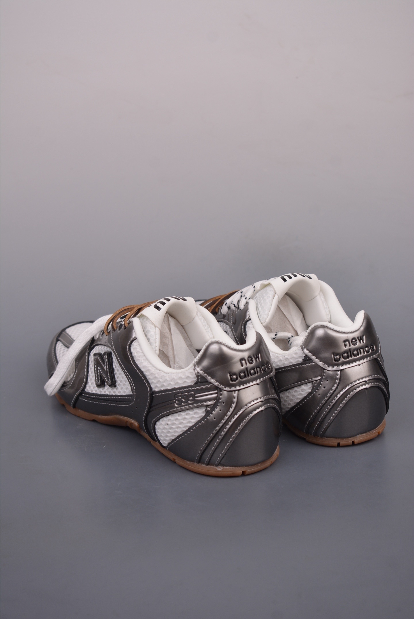 Miu Miu x New Balance 530 SL Leather Sneakers Metallic Silver 5E165E_3L90_F0118_F_BD05