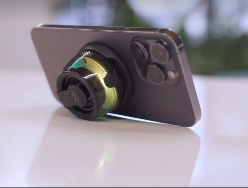Magnetic Portable Bluetooth Speaker
