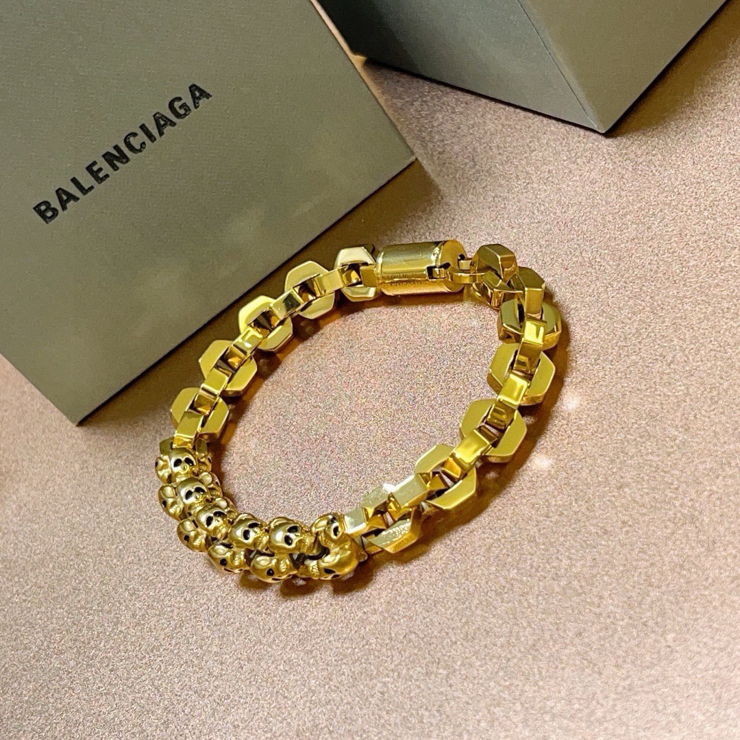 Balenciaga skull chain gold bracelet
