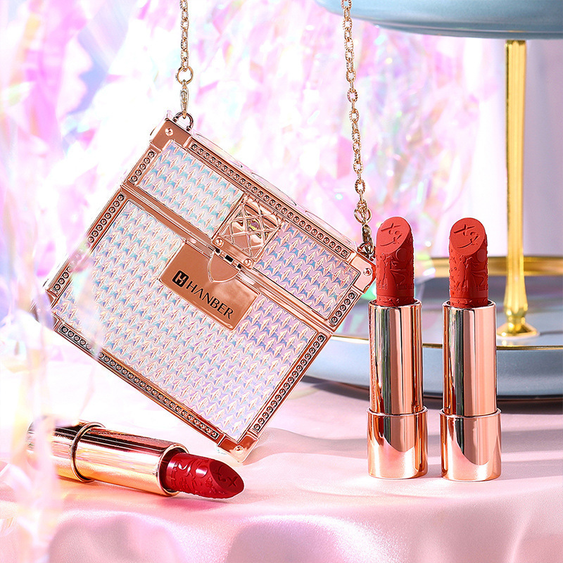 HOT SALE🔥Waterproof Non-Stick Cup Long Lasting Retractable 4 Colors Leather Bag Lipstick Set