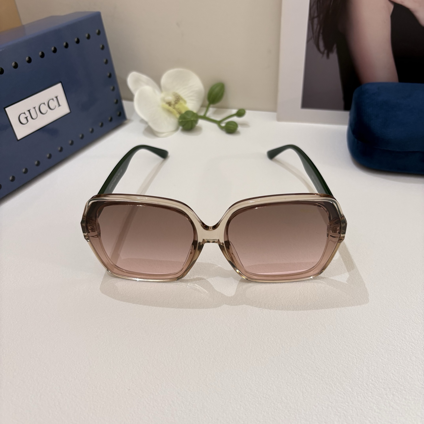 Gucci Round Frame Sunglasses
