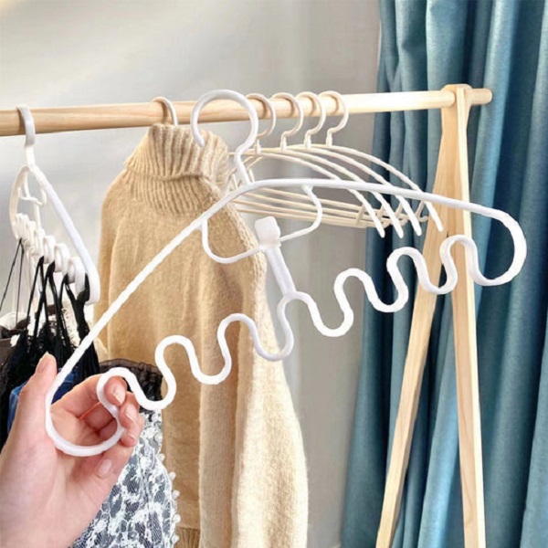 (🔥CHRISTMAS SALE 50% OFF)Creative Wave stackable hanger-BUY 2 SETS GET 1 SETS FREE NOW!