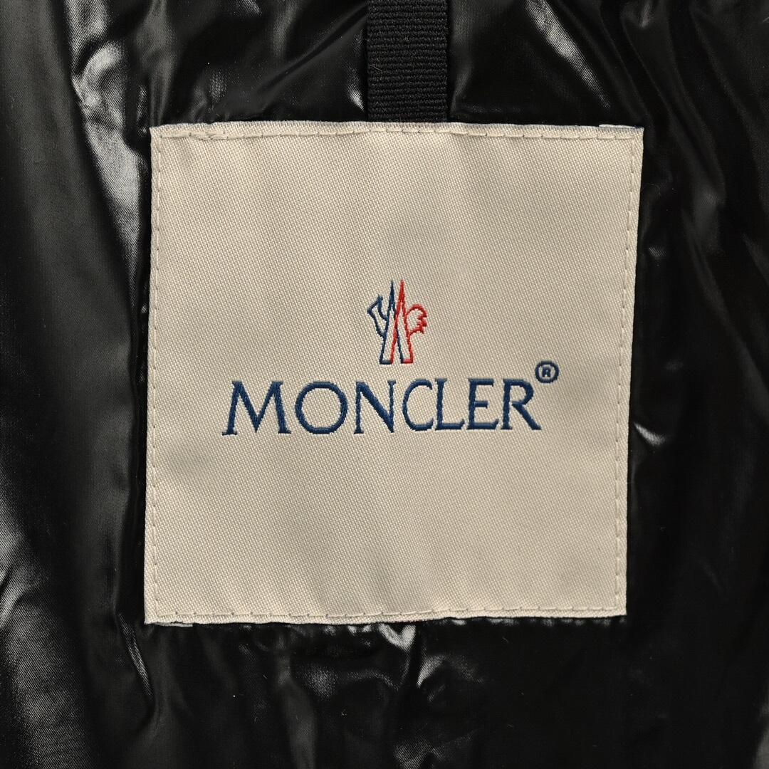 Moncler down jacket with embroidered logo on the lining