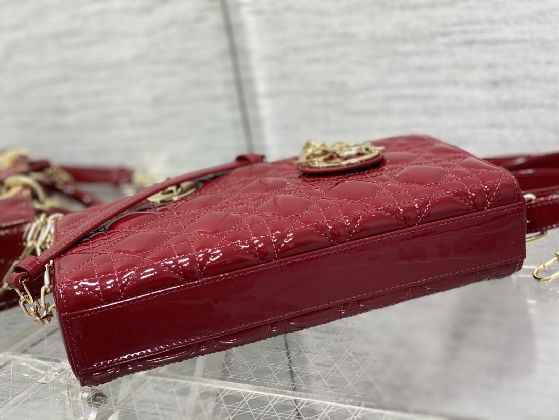 Dior D-joy Medium Patent Leather Bag