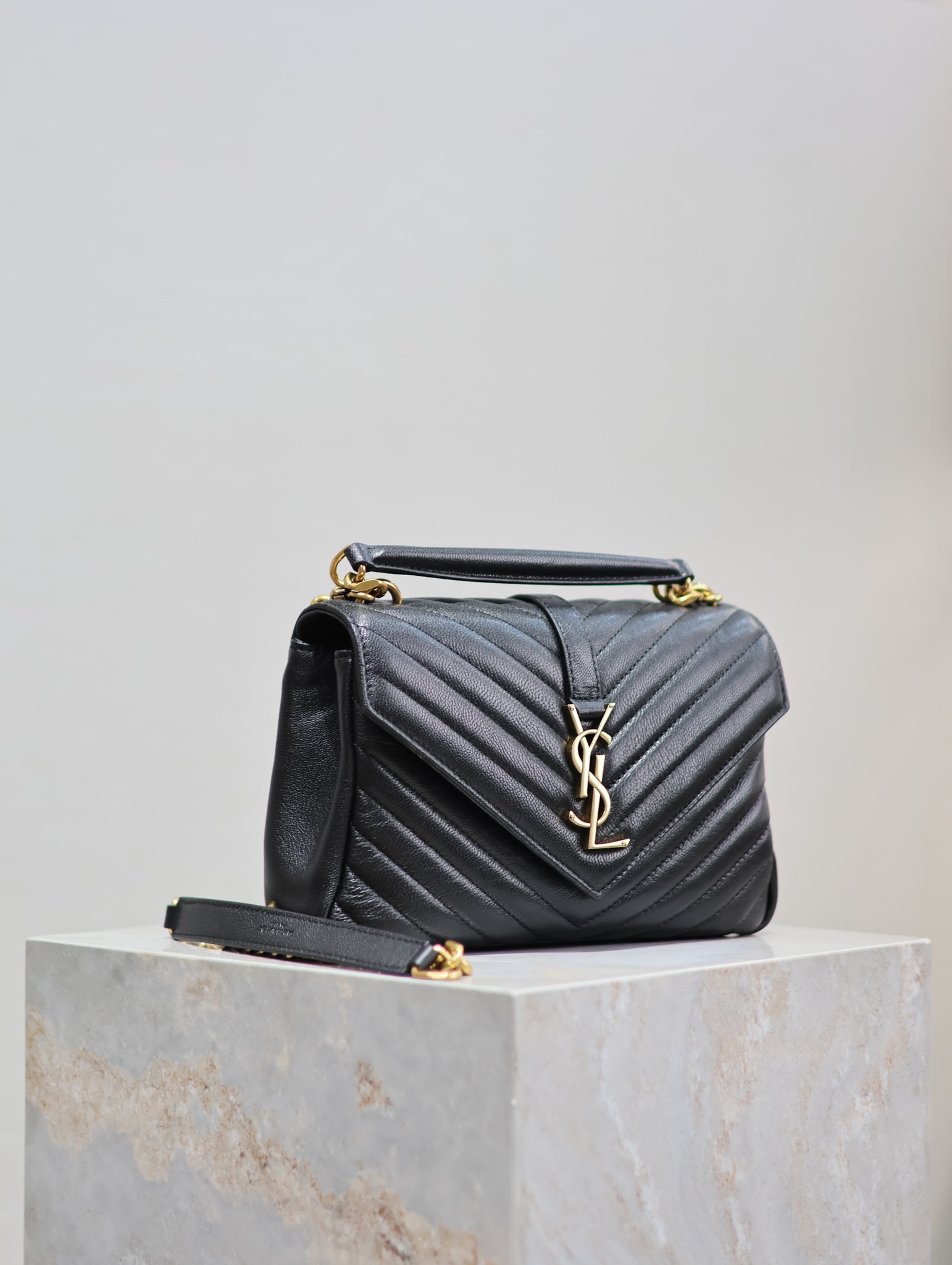 Yves Saint Laurent Monogram college messenger bag 392737