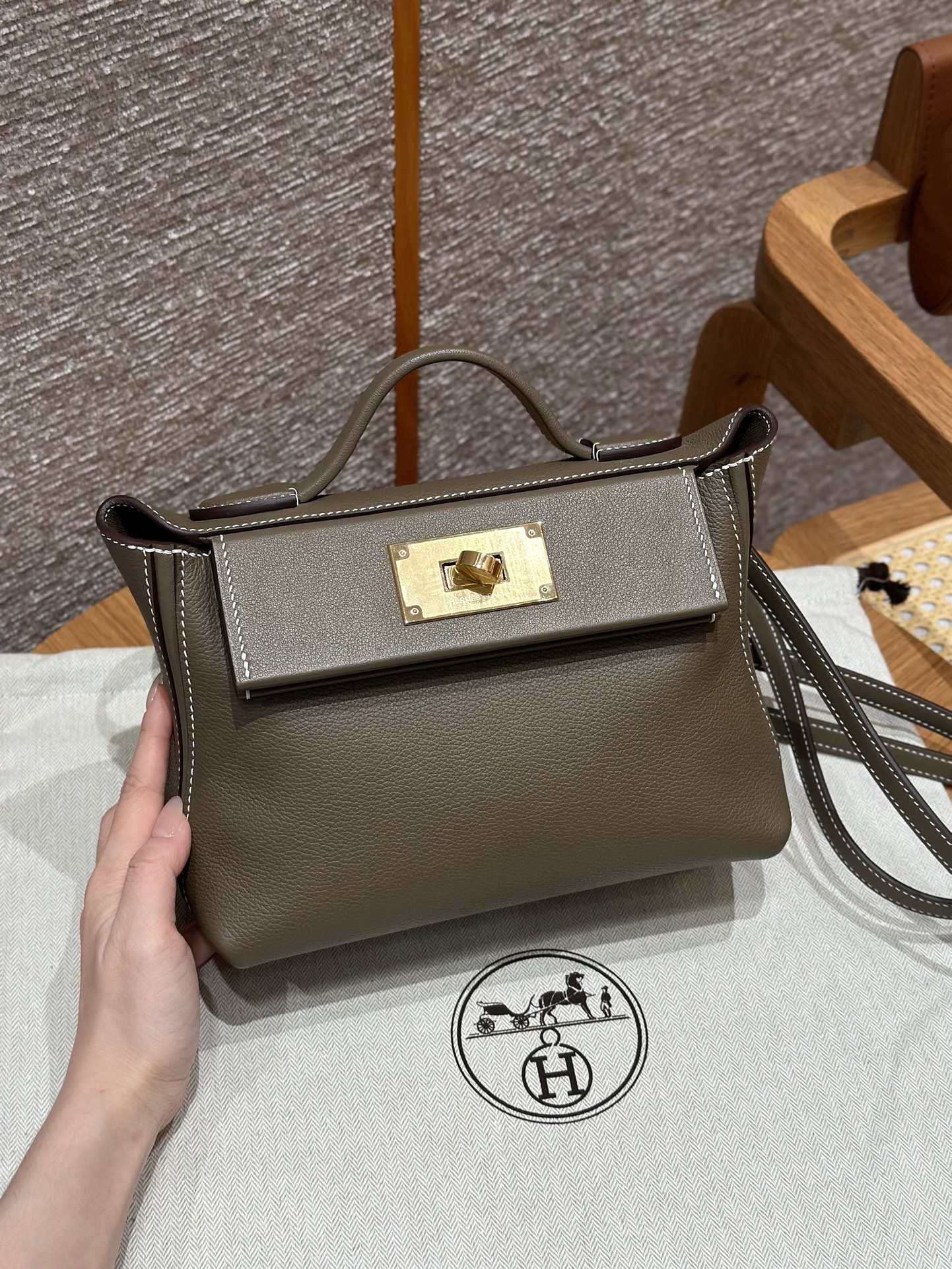 Hermes kelly24 ck18Etoupe handbag (handmade custom)