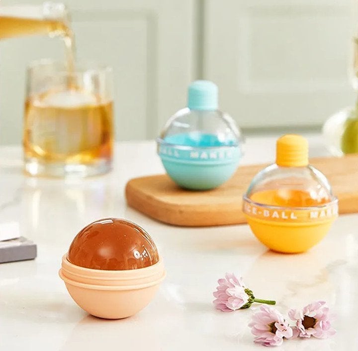 🧊Summer New Creative Light Bulbs Ice Molds