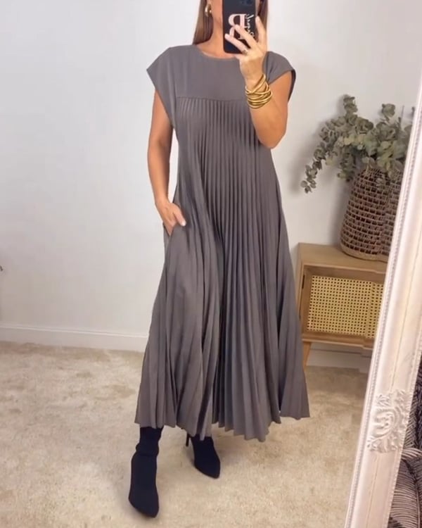 ON SALE🔥Women Summer Pleated Maxi Dress Casual Short Sleeve Long Dress with Pockets