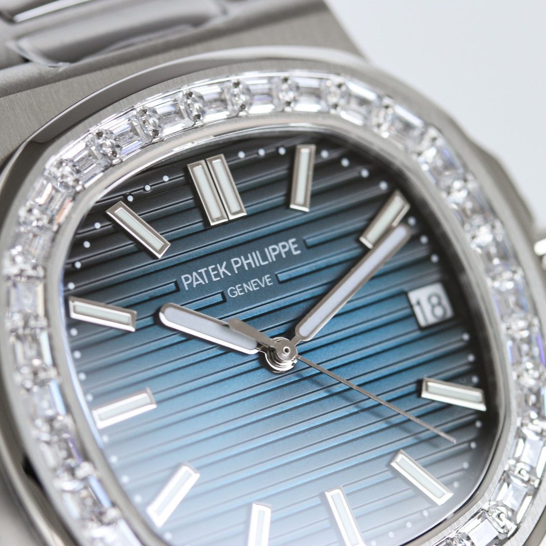 Patek Philippe PP Nautilus Sport Elegance Series 57111A-014