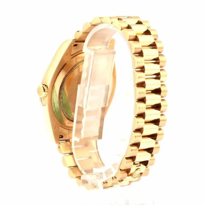 Rolex Day-Date 118235F-0024 President Rose Gold Roman Dial Ultra Fine Replica