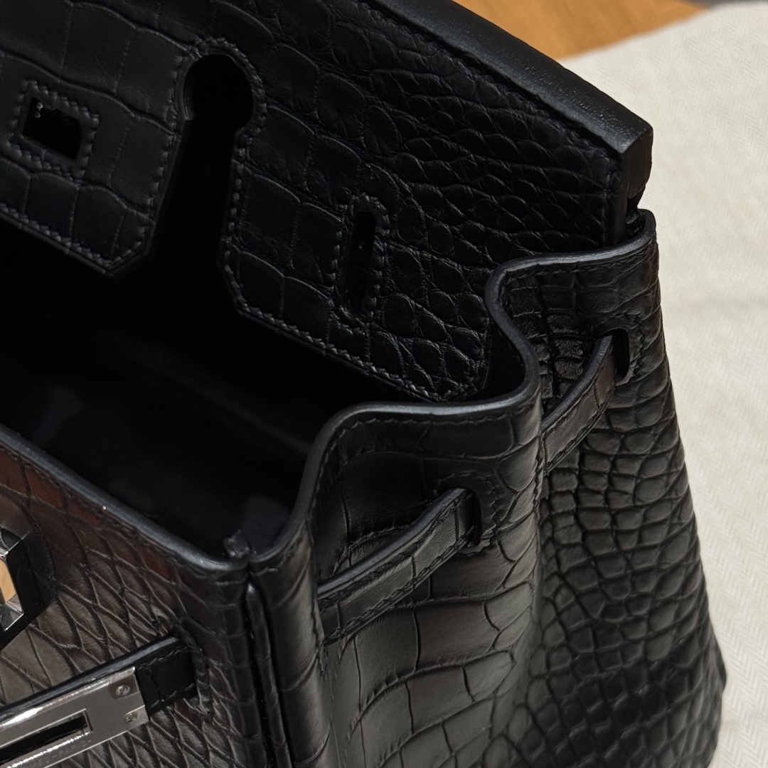 Hermes Birkin 89noir handbag (handmade to order)