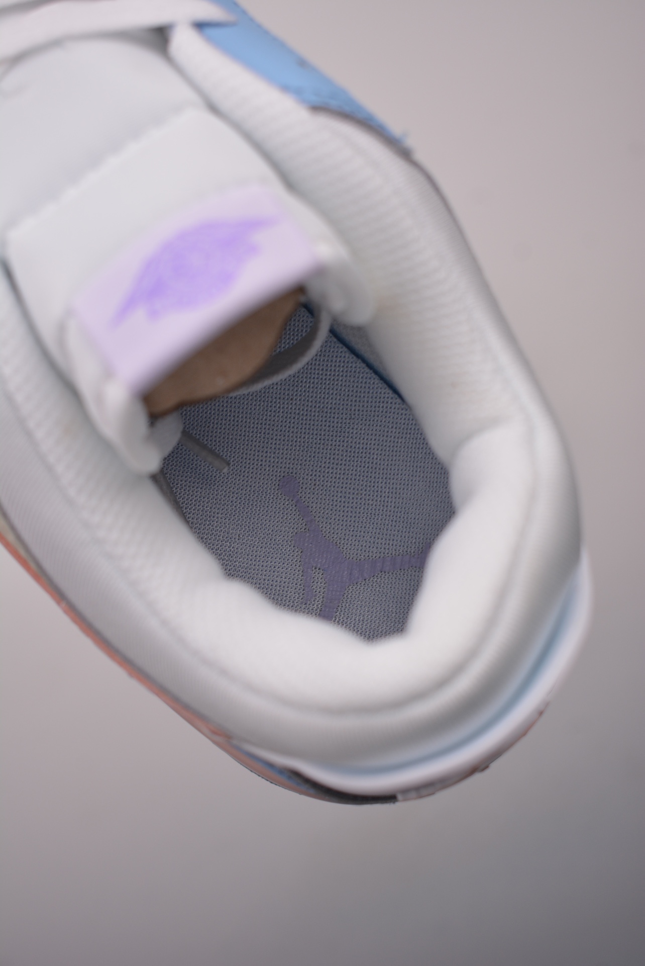 Air Jordan Legacy 312 Low Pink HF0747-151