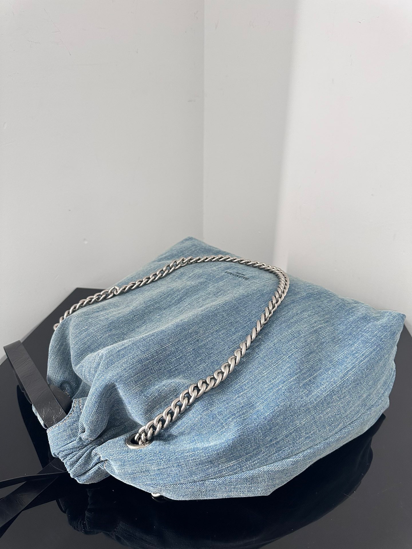 Balenciaga crushtote denim handbag 0305