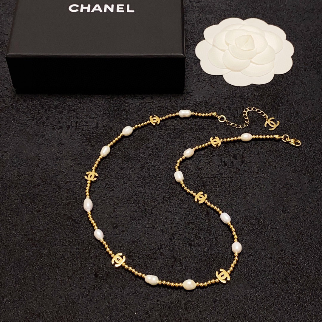 Chanel Natural Freshwater Pearl Gold Necklace