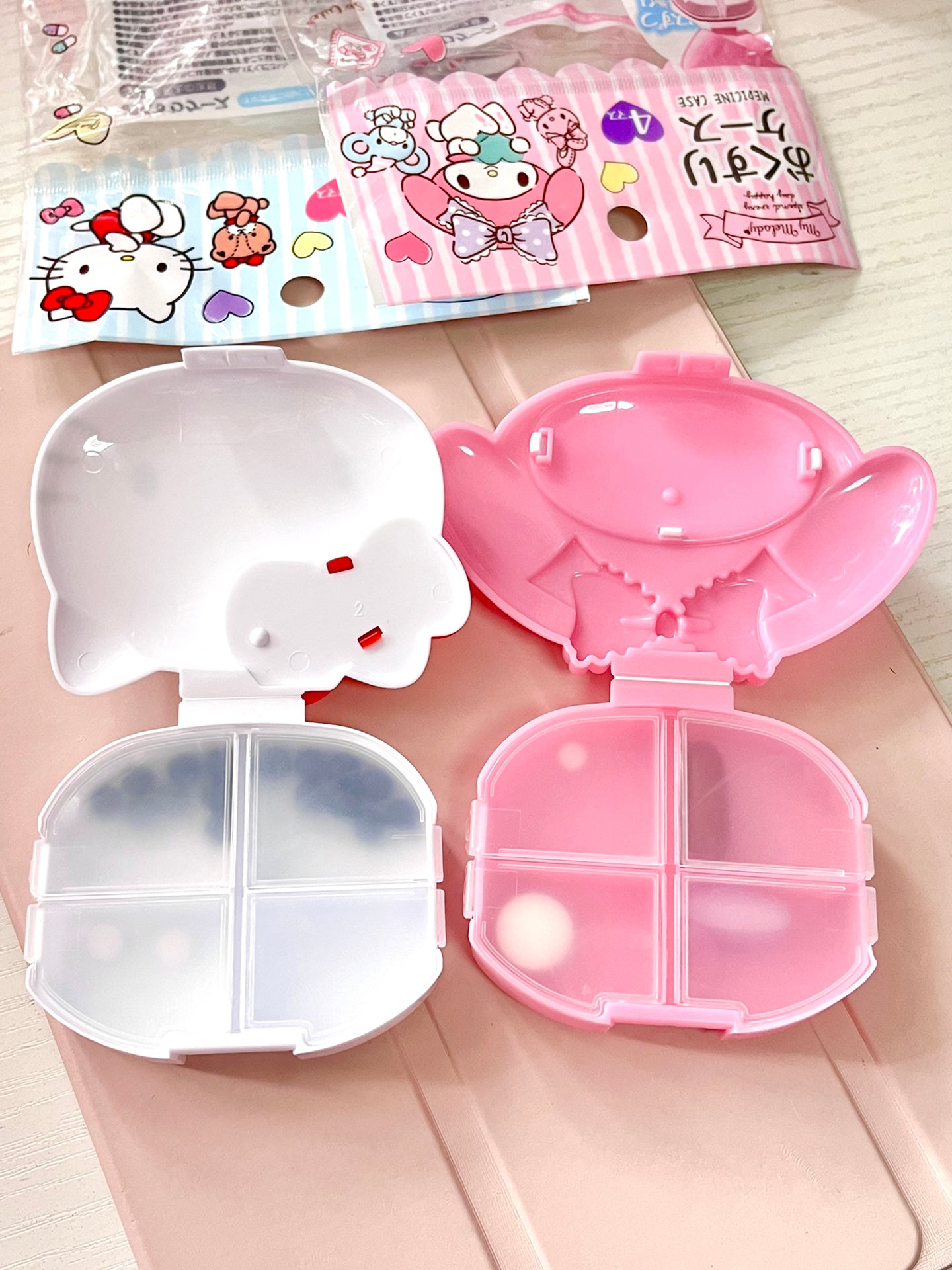 Sanrio Cute Pill Organizer-Pill Boxes for Travel Pill case Vitamins Fish Oil Supplements, Medication Organizer Dispenser for Fish Oils, Vitamin Holder Supplement