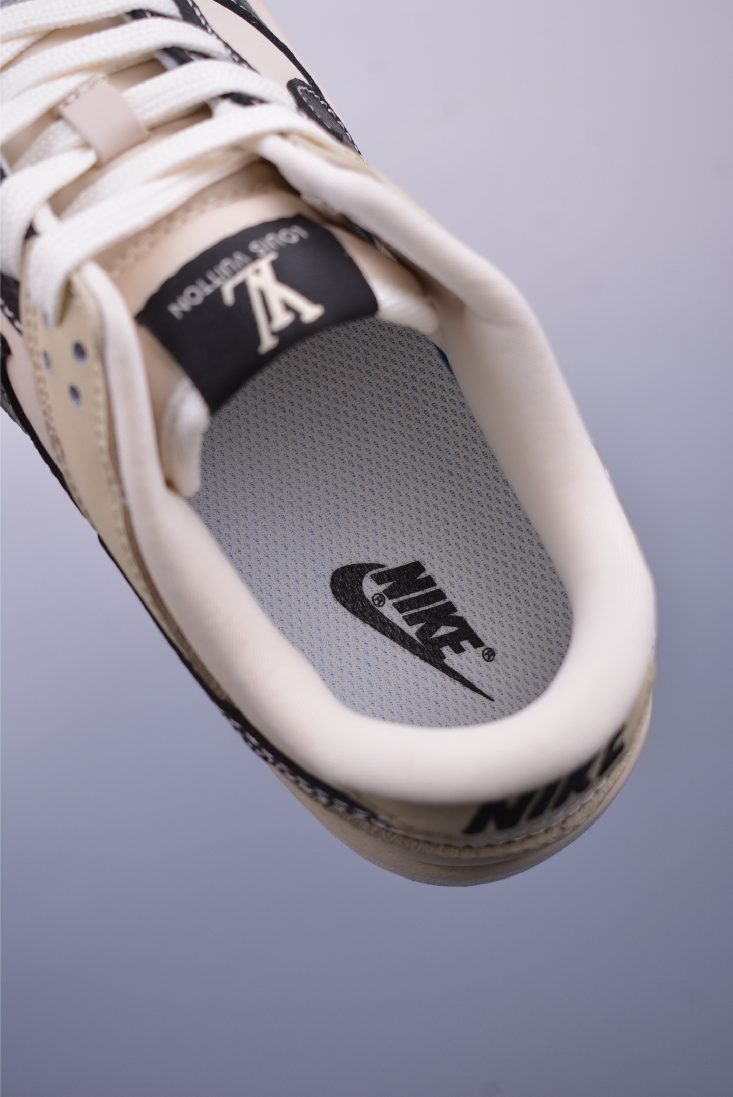 LV x Nike SB Dunk Low Sneakers Beige Black QF15681-124