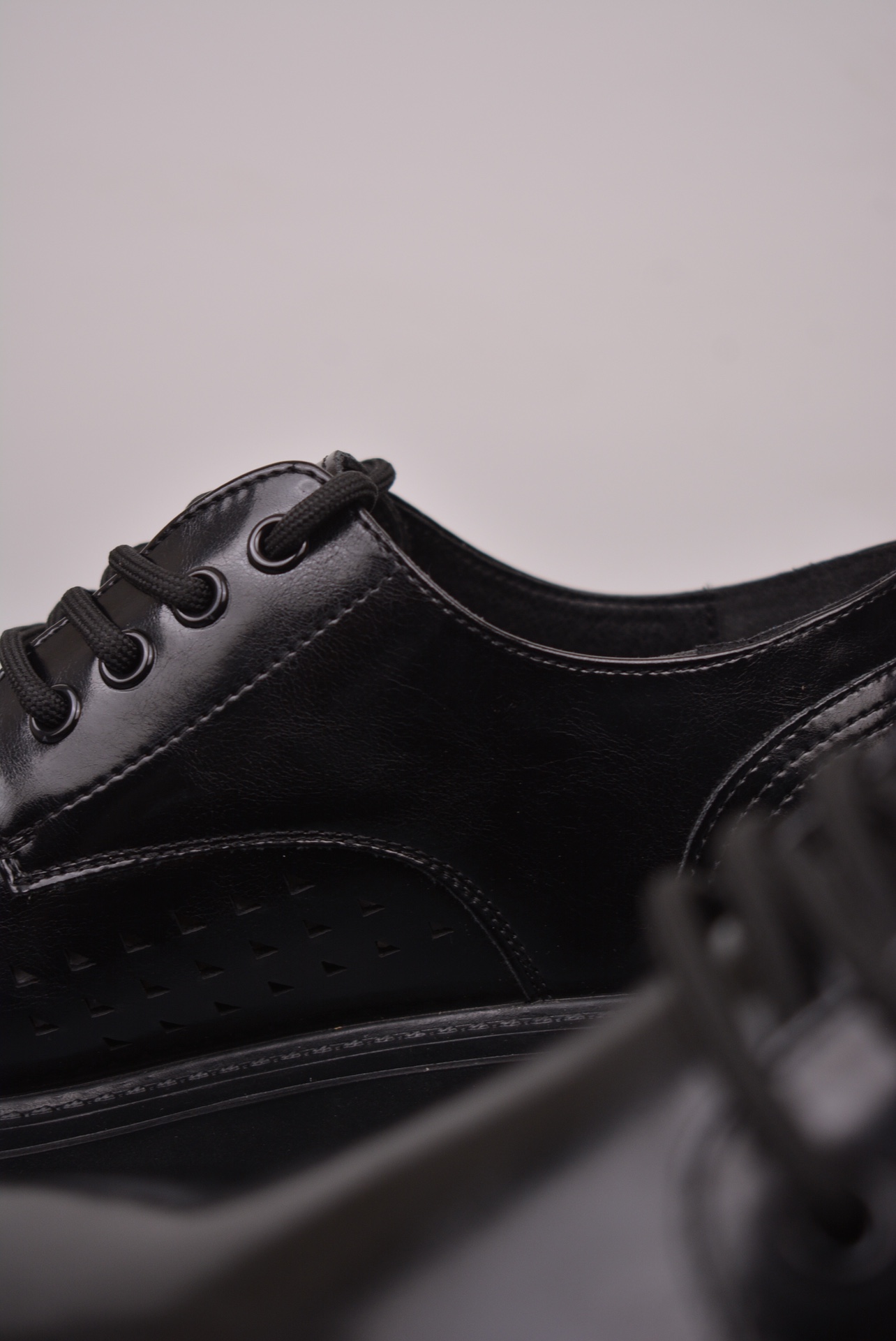 Balenciaga Derby Round Toe Shoes Low