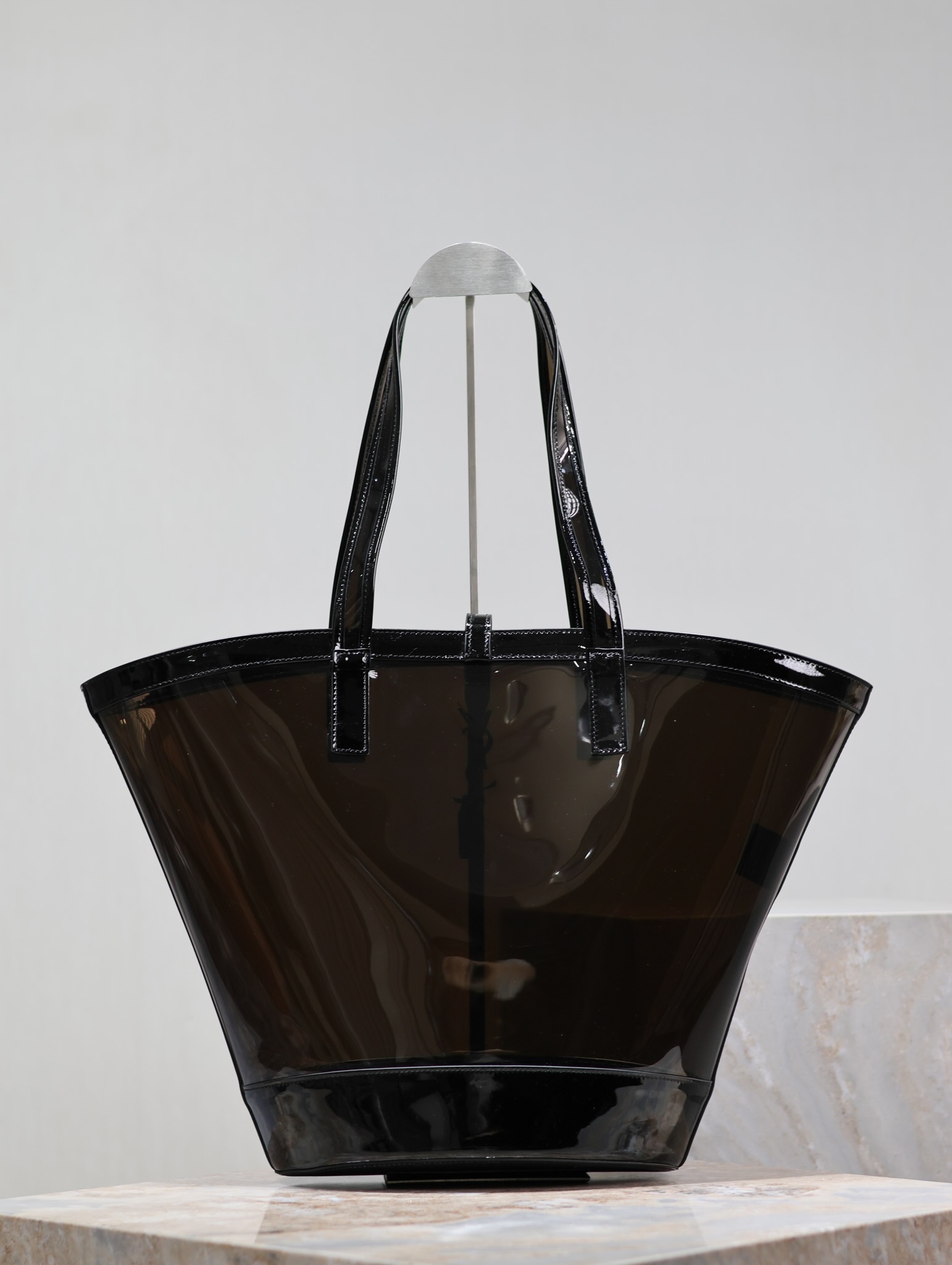 Yves Saint Laurent PANIER bucket bag 773697