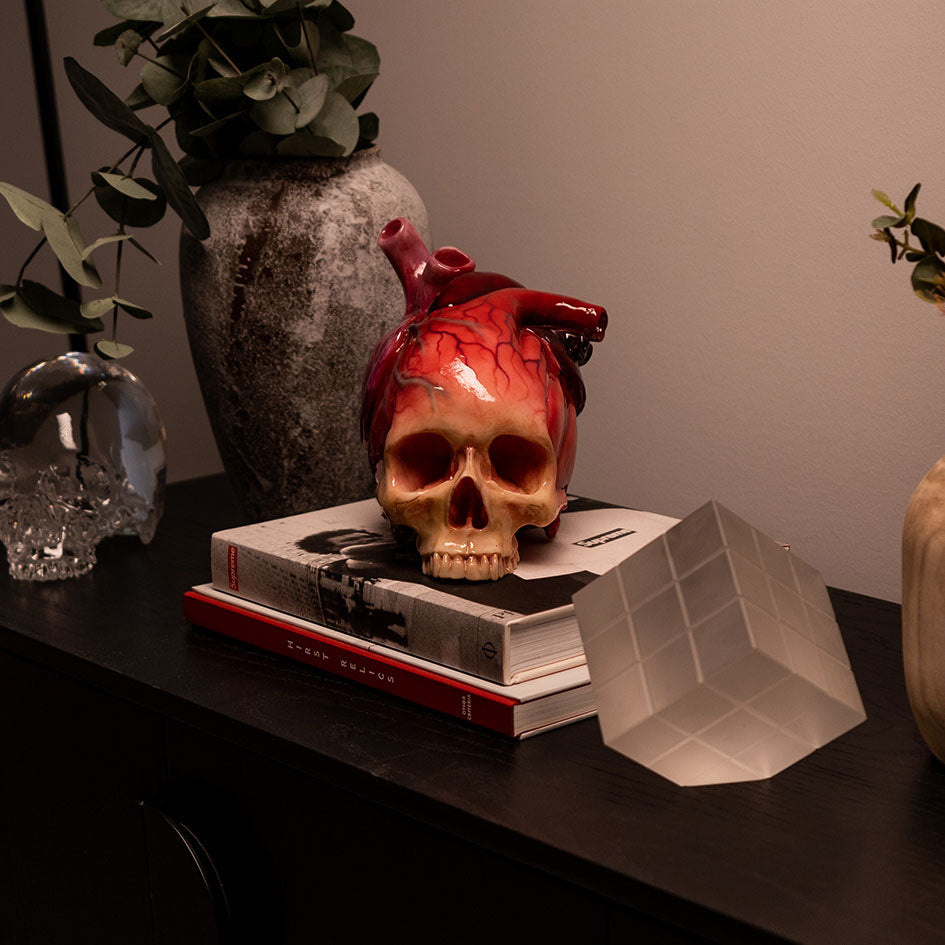 💀The Tell-Tale Heart Skull❤️