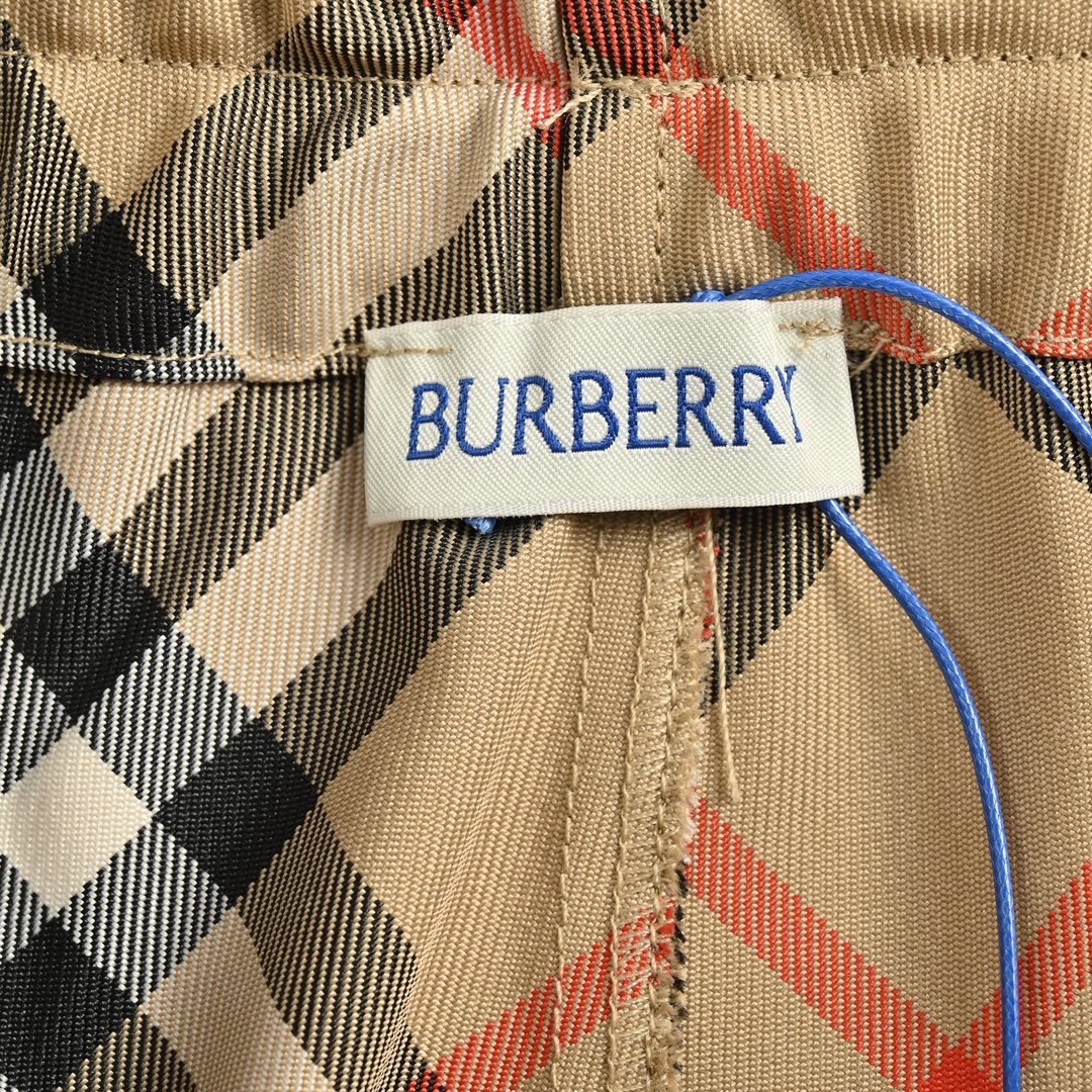 Burberry 24Fw Warhorse Embroidered Check Trousers