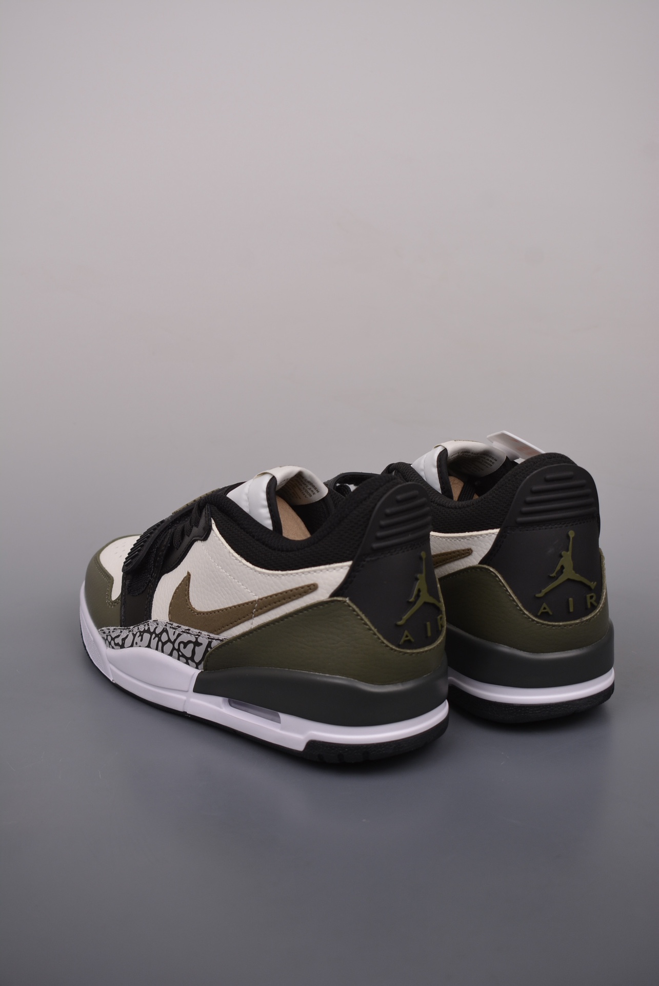 Air Jordan Legacy 312 Low Sail Medium Olive CD7069-120