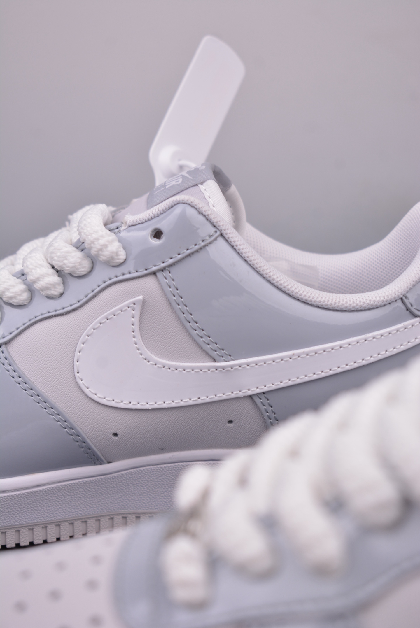 Nike Air Force 1'07 Low Sneakers Mirror White Gray HV9405 001