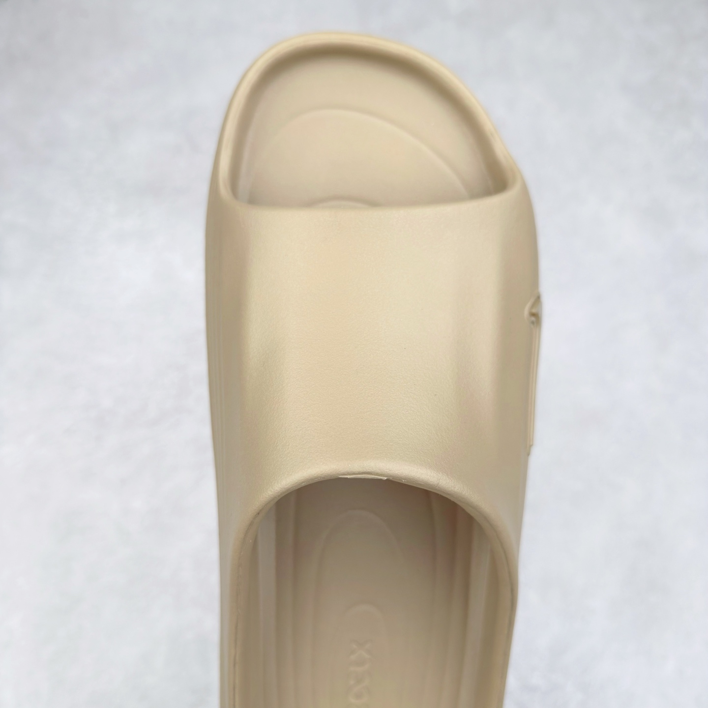Nike ReactX Rejuven8 Simple, Comfortable and Versatile Slippers